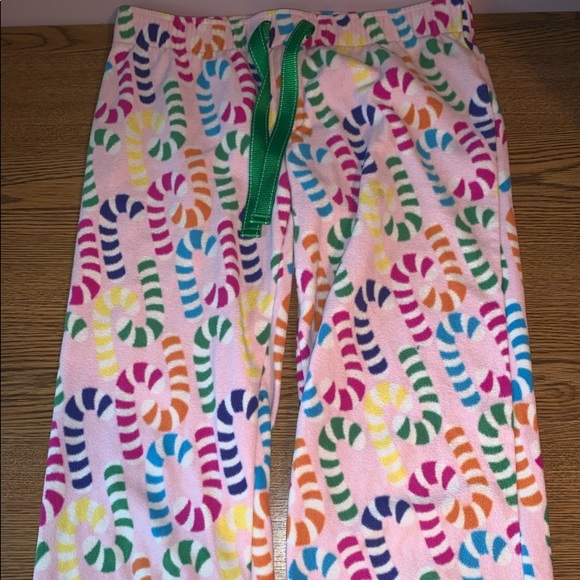 🔥 3/$20 Old Navy Candy Cane Patterned PJ Pants - Picture 1 of 5